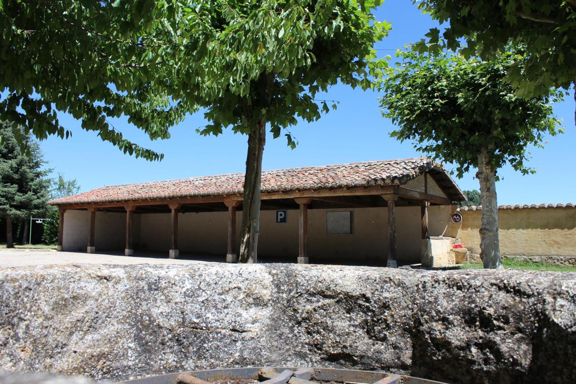 Molino El Sotillo Villa Saldana Exterior photo